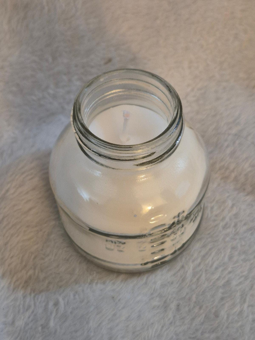 "Hand-poured Sparkling Vanilla scented candle 4oz, warm creamy vanilla fragrance, small-batch artisan candle"