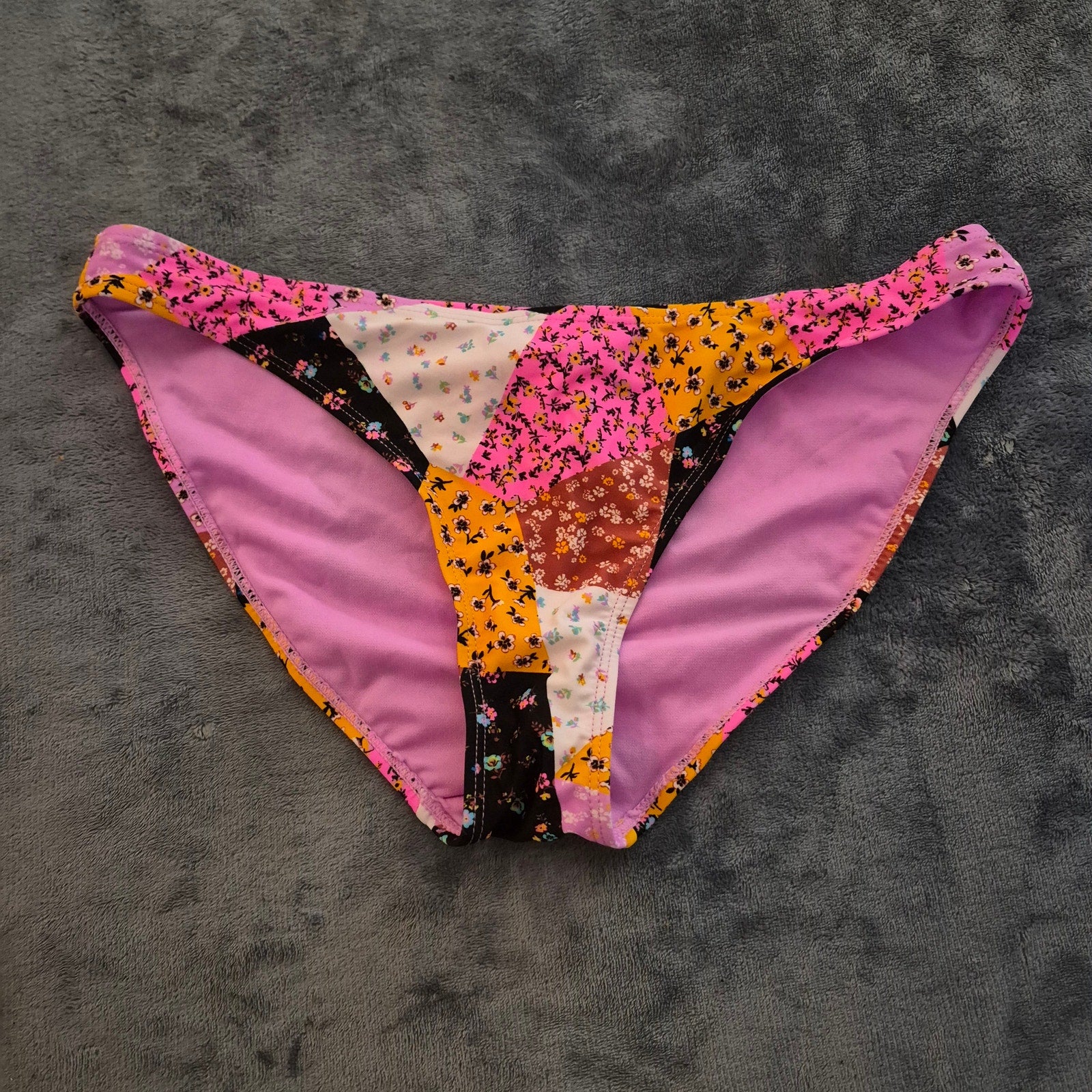 NoBo Retro Patchwork Floral Handkerchief Halter Bikini Swimsuit Set L