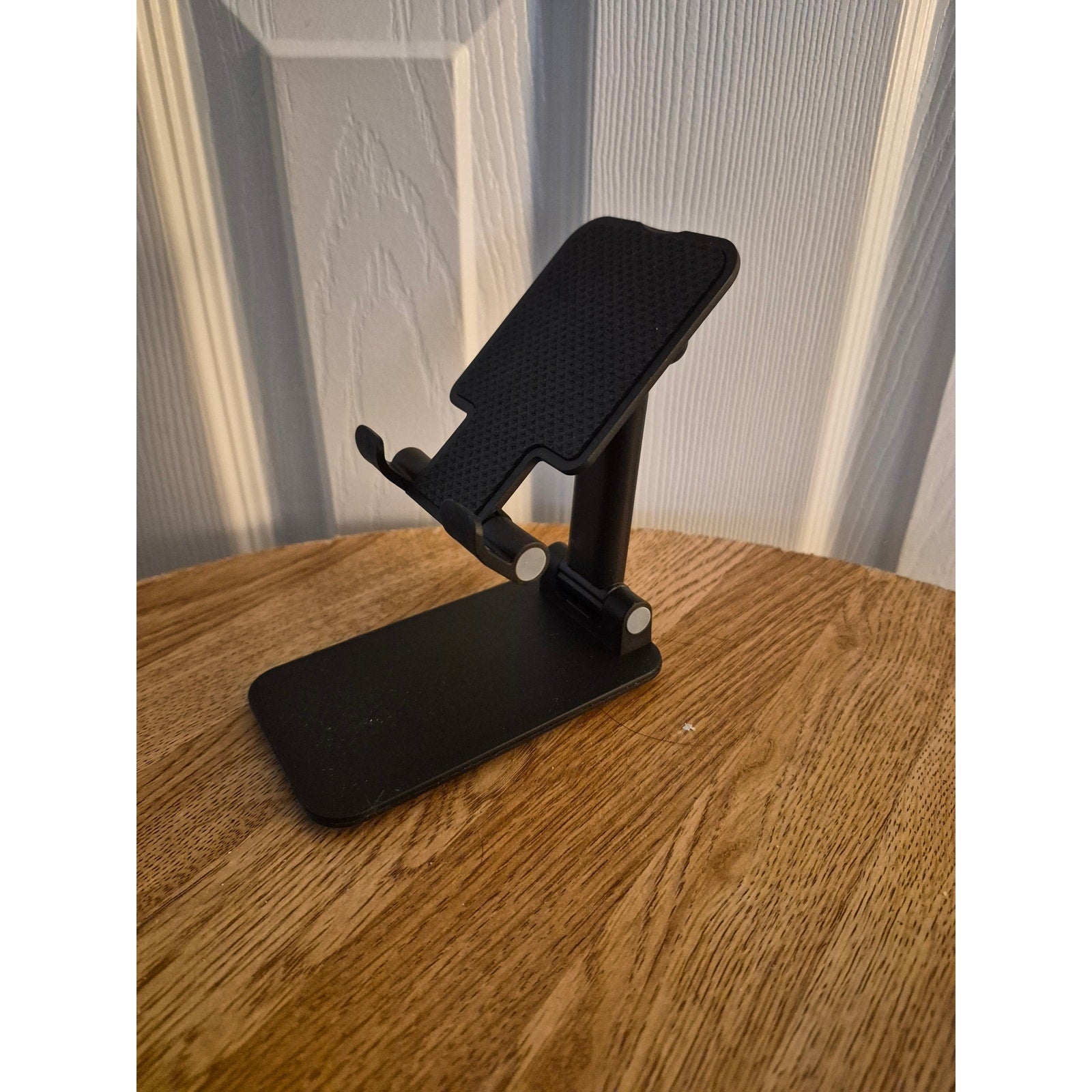 Black Folding Desktop Phone Stand - Adjustable & Portable