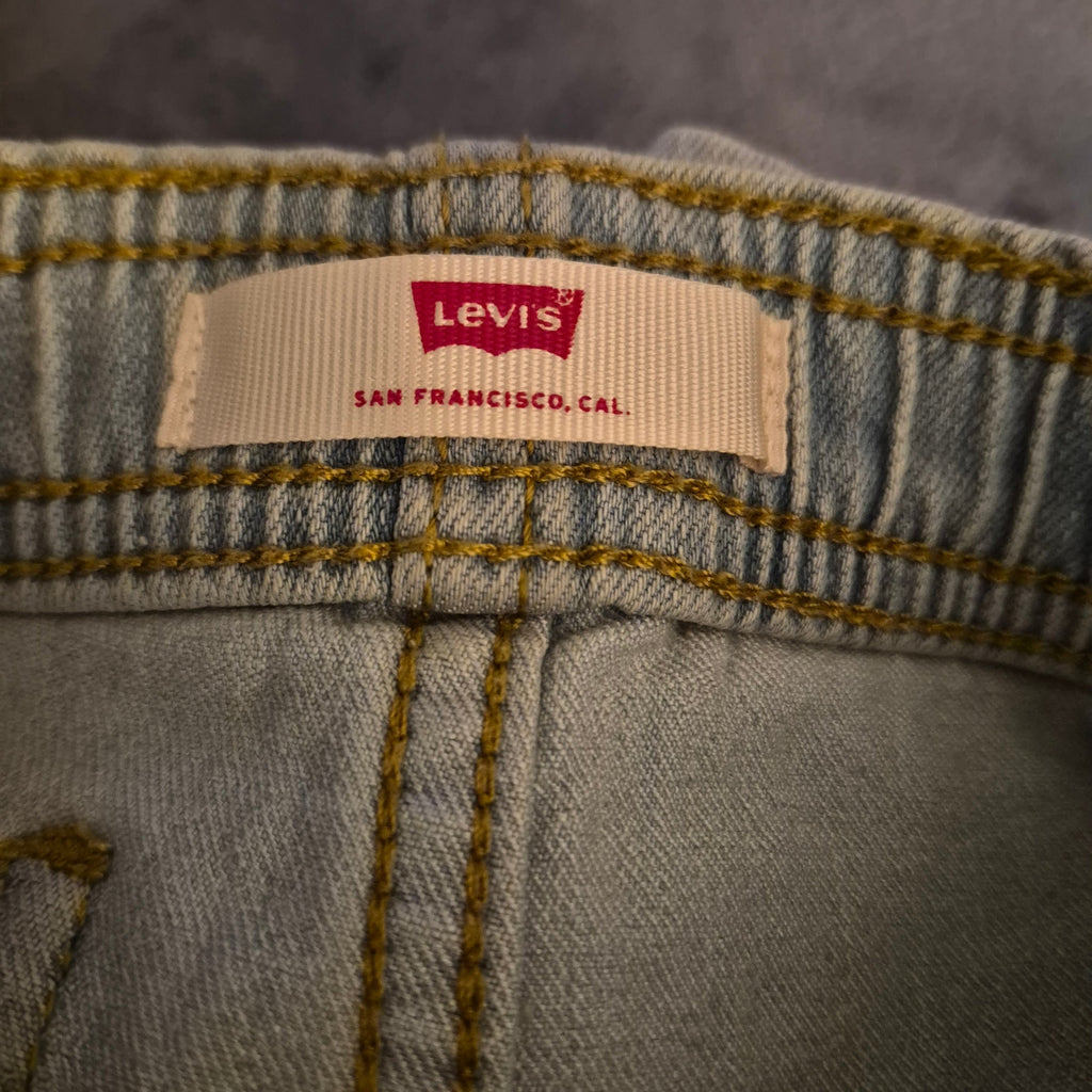 Levi's Baby 12M Light Wash Denim Pull On Shorts Drawstring Elastic Waist NWOT