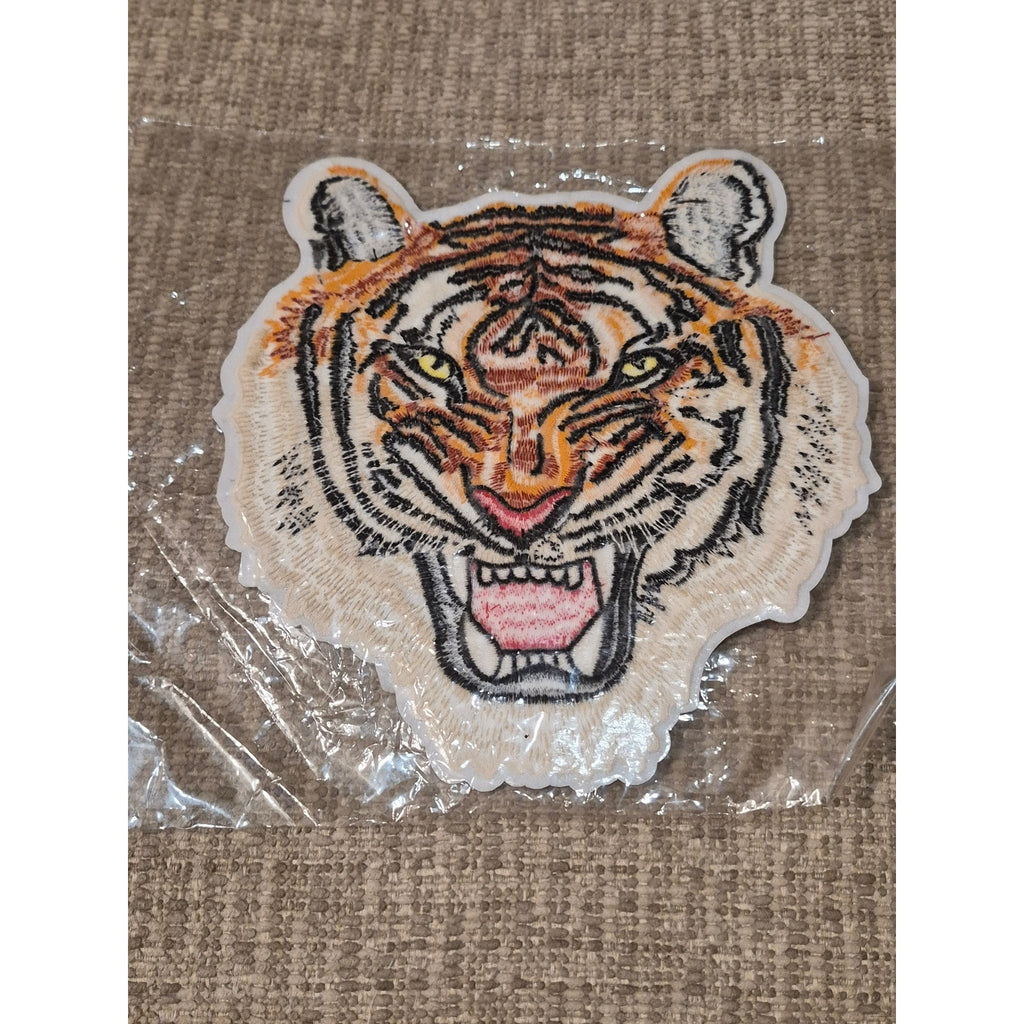 Large Roaring Tiger Head Embroidered Patch - Iron-On/Sew-On Applique for Jackets