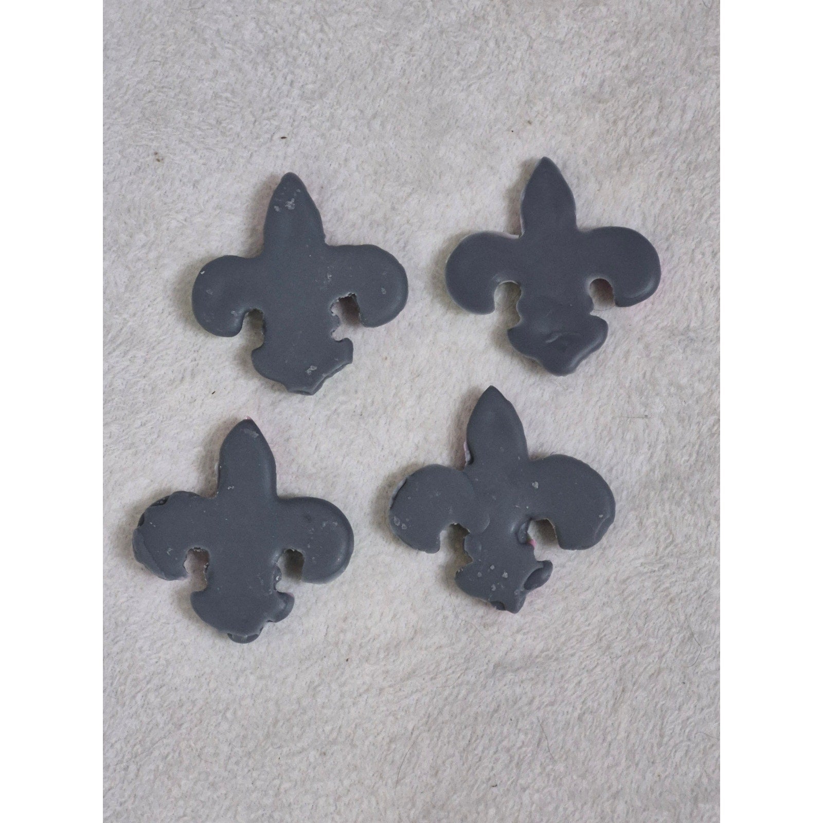 Smell the Rainbow Fleur-de-Lis Wax Melts – Fruit Medley
