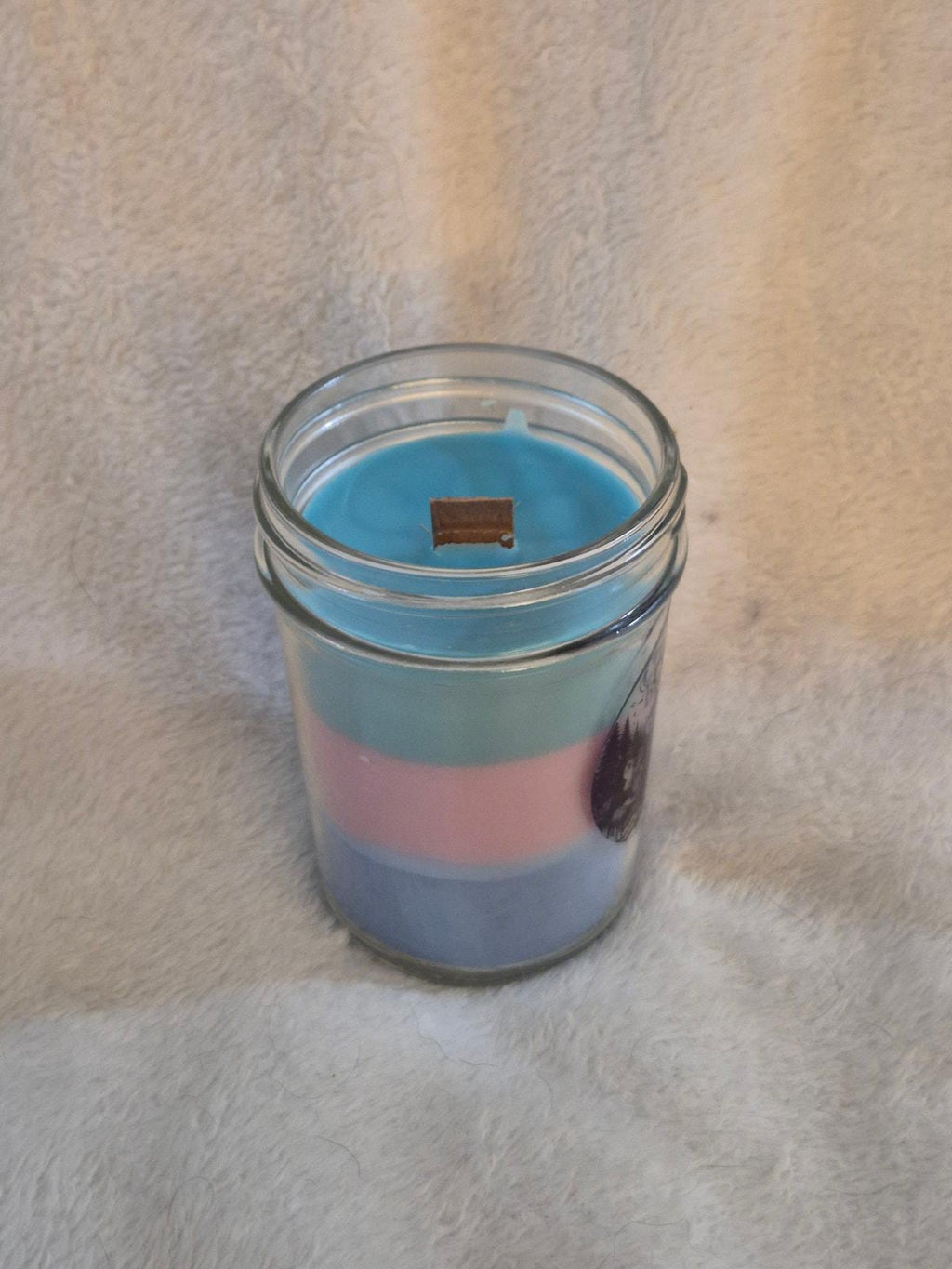 "Hand-poured Citrus Burst scented candle 9oz with orange, lemon zest and grapefruit notes"