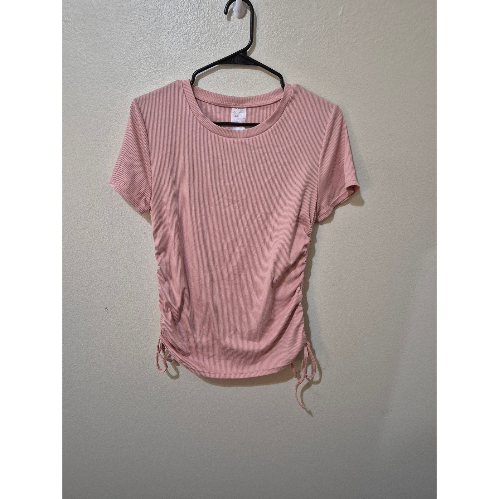 No Boundaries Ribbed Ruched Side Drawstring Tee - Dusty Rose - Large