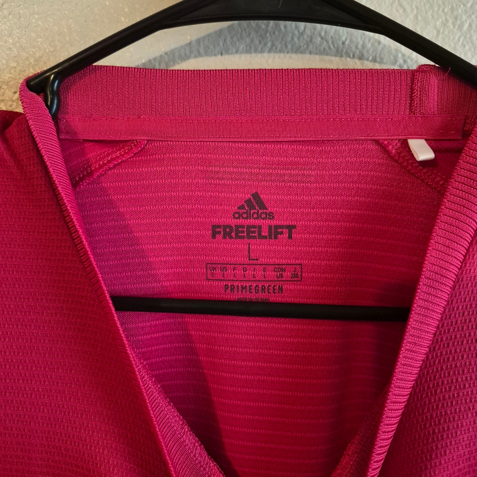 Adidas HEAT.RDY Freelift Men's Large Pink Short Sleeve Primegreen Training Shirt