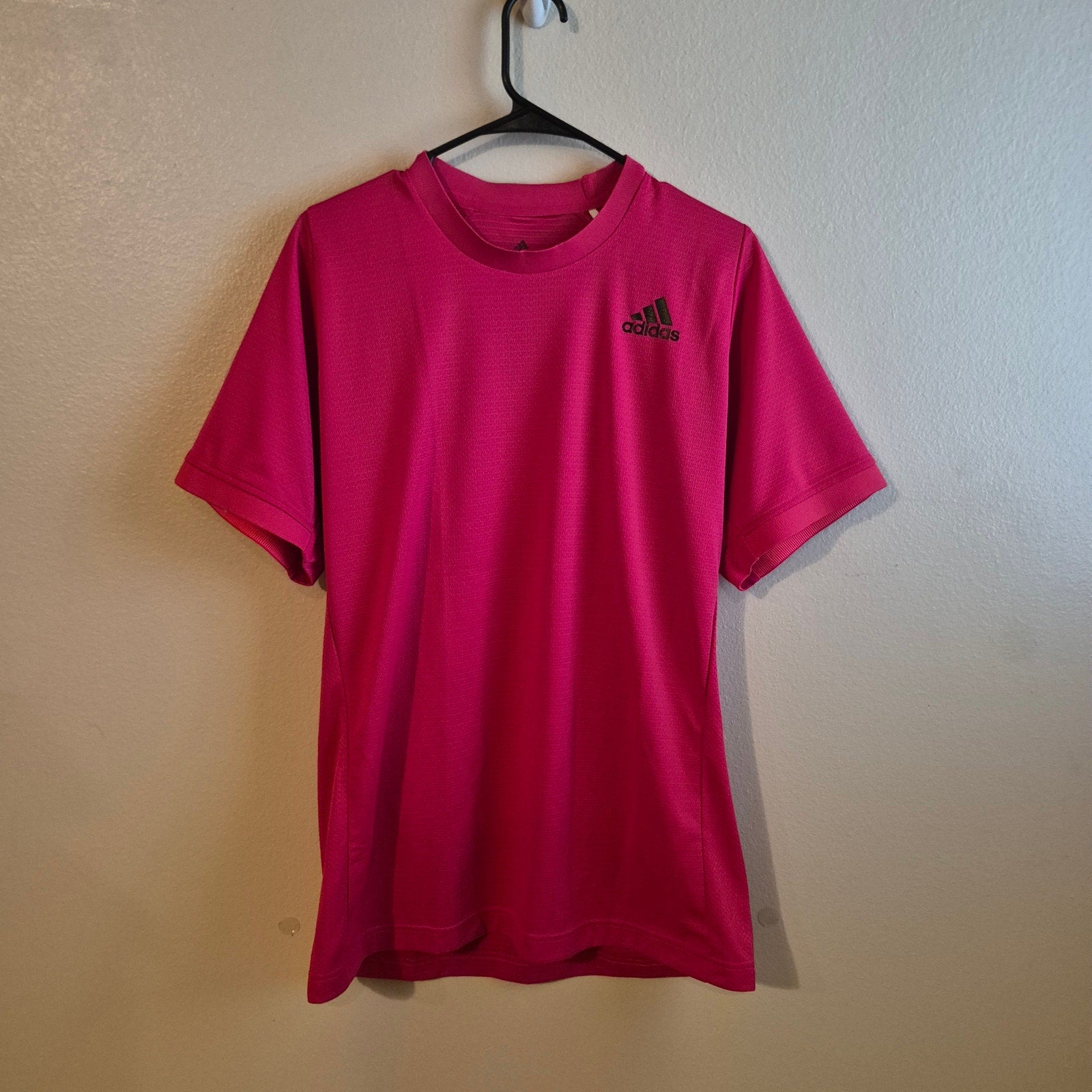 Adidas HEAT.RDY Freelift Men's Large Pink Short Sleeve Primegreen Training Shirt