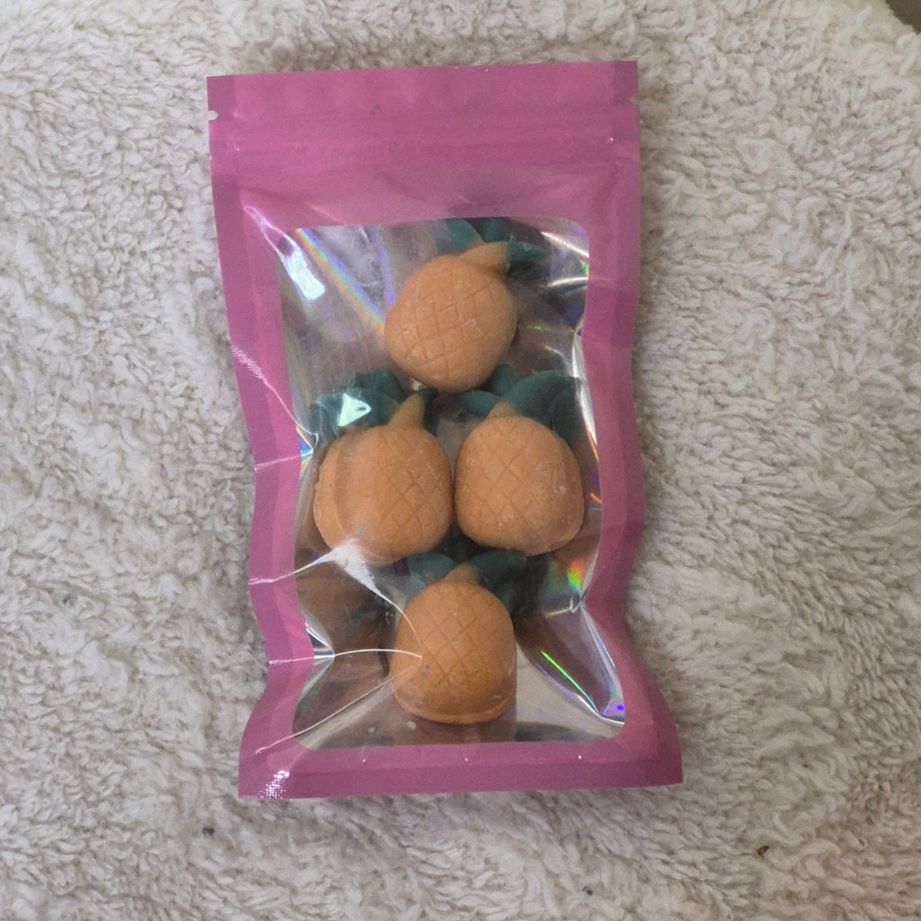 Pineapple shaped wax melts, "Boardwalk Sweets" scent, pack of 4