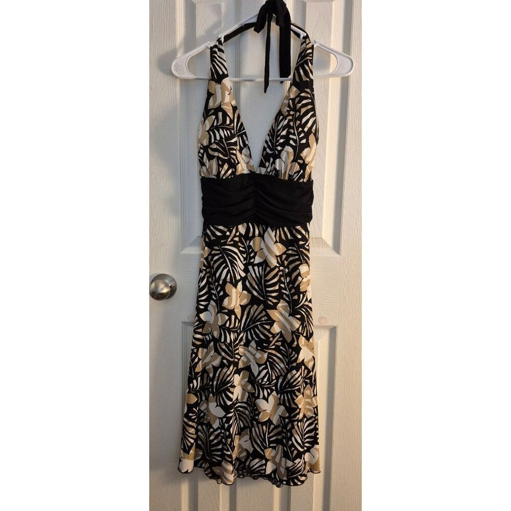 Tropical Leaf Print Halter Dress With Ruched Waist By Dressbarn Size 10