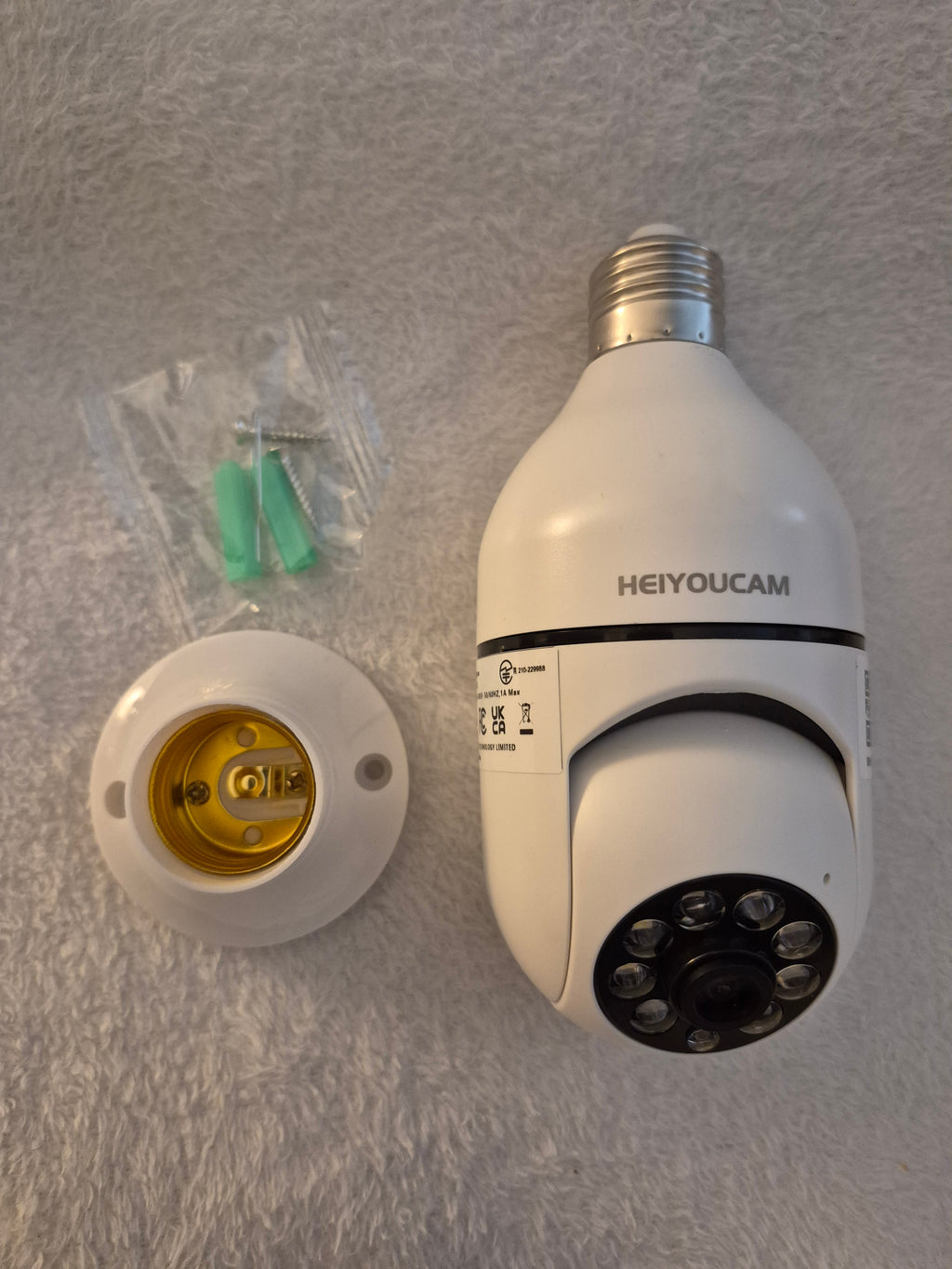 New HEIYOUCAM WiFi Smart 1080P Bulb Security Camera