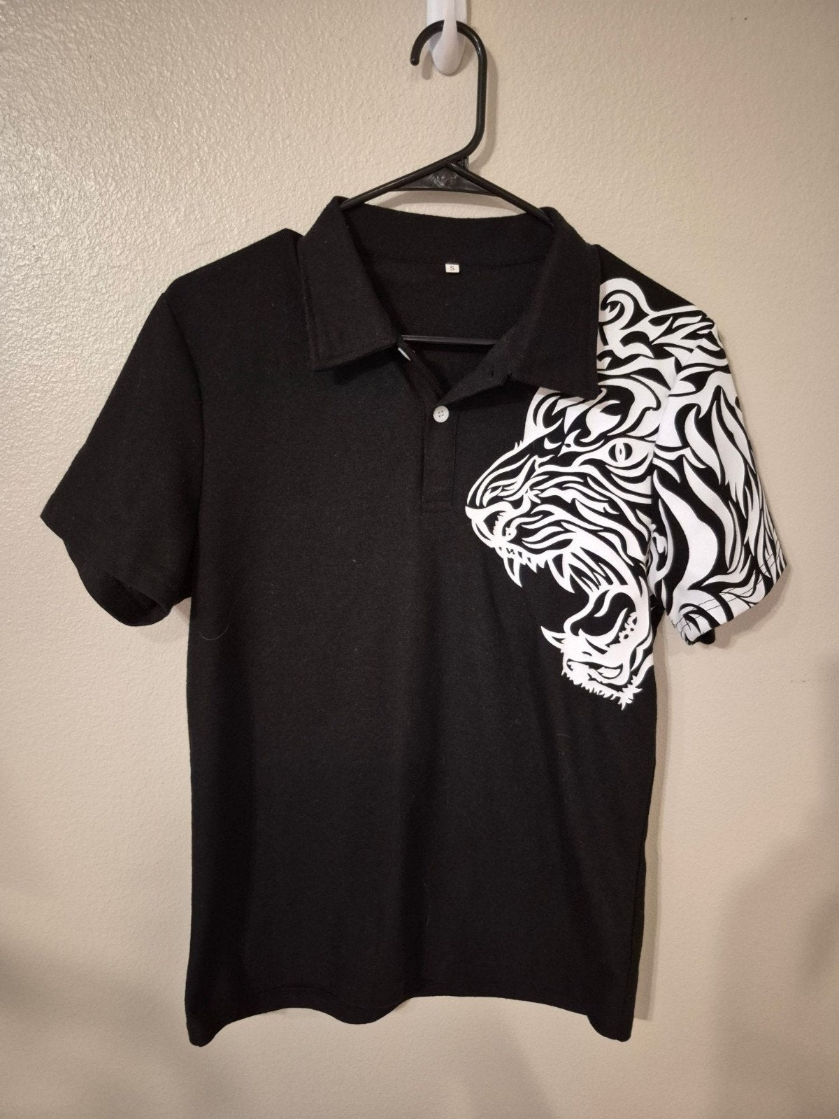 Mens Black Polo Shirt With White Tiger Print, Small