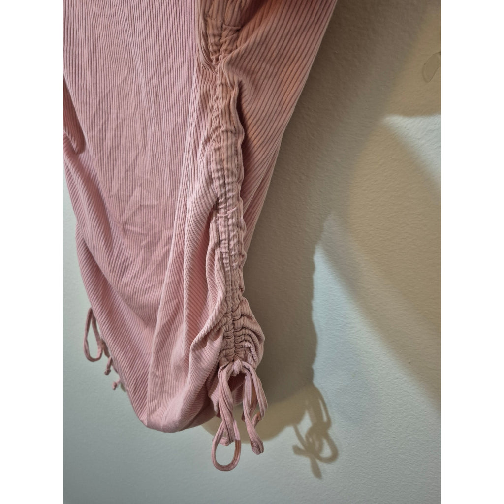 No Boundaries Ribbed Ruched Side Drawstring Tee - Dusty Rose - Large