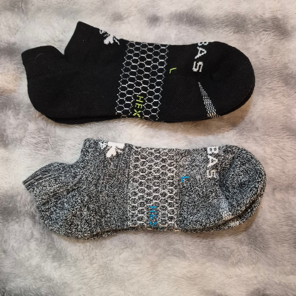 NWT Bombas Performance Ankle Socks Lot of 2 Pairs - Black & Gray Marl Size Large
