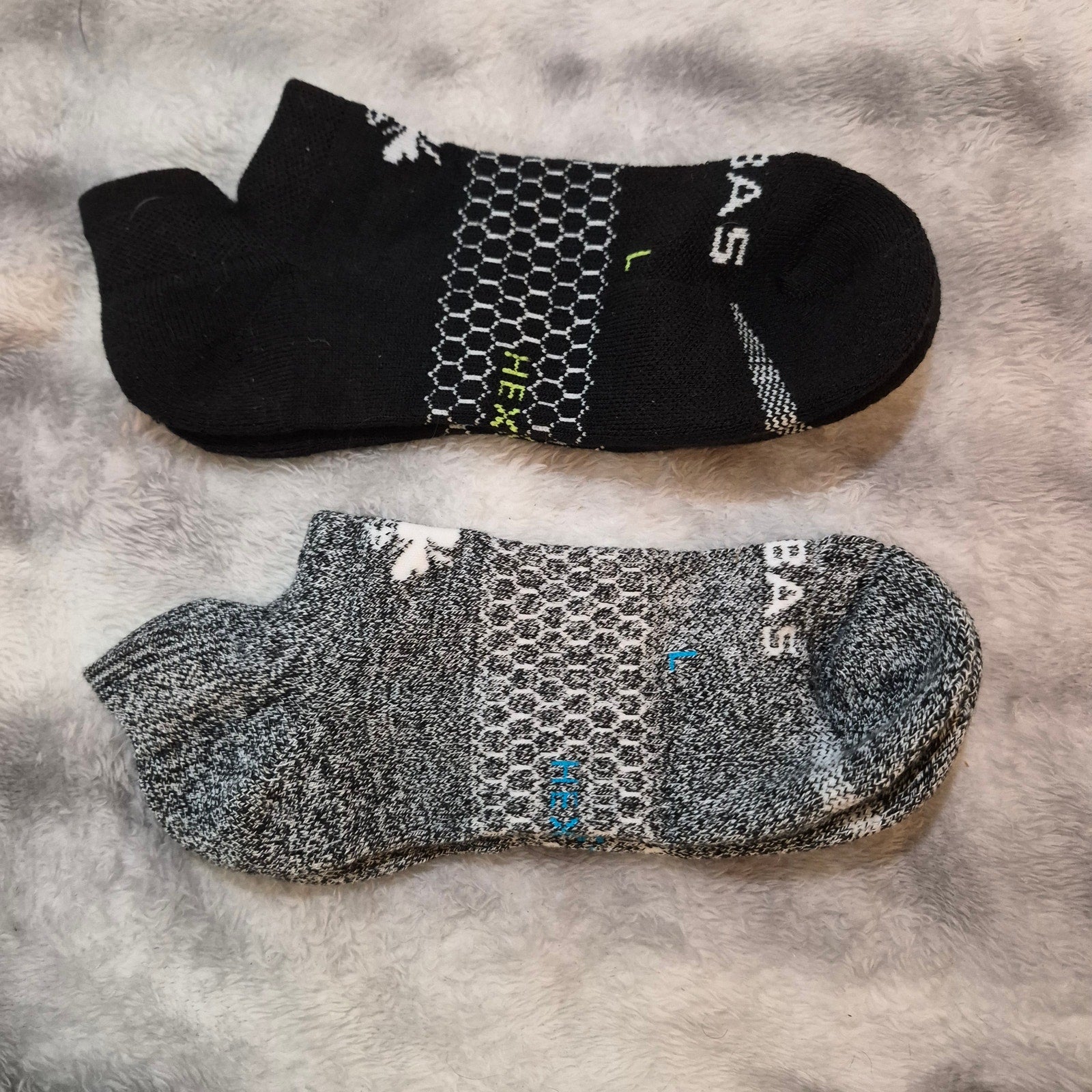 NWT Bombas Performance Ankle Socks Lot of 2 Pairs - Black & Gray Marl Size Large