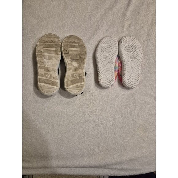 Kids Water Shoes Size 13/1,  9/10